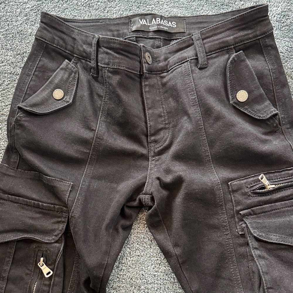 Valabasas Men's Black Cargo Pants